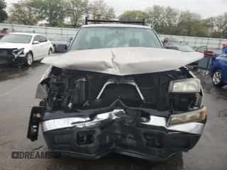 2006 Chevrolet Silverado 1500 Work Truck z VIN 3GCEC14X56G258061, wystawiony jako Copart lot #85169925 z przebiegiem 175 600 mil mil oraz Szkoda całkowita • Salvage title. Historia ofert i sprzedaży dostępna na DreamBid. Obrazek 5.