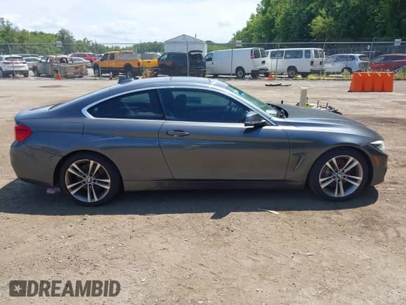 2018 BMW 4 Series 440i with VIN WBA4W7C5XJAD29140, listed as a IAAI auction lot 42955418 with 39,024 mi miles and . Bid and sale history available at DreamBid. Image 13.