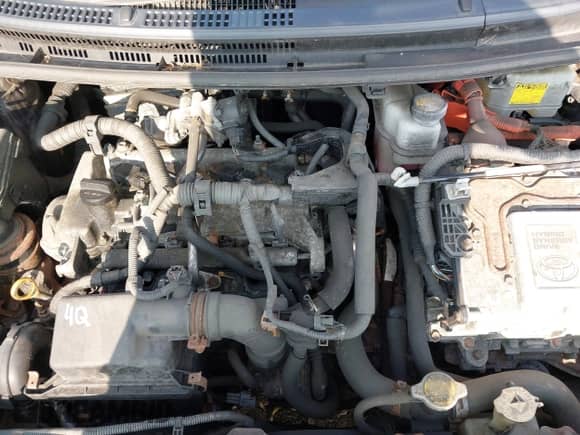 2015 Toyota Prius One z VIN JTDKDTB39F1096378, wystawiony jako IAAI lot #42947064 z przebiegiem 174 105 mil mil oraz . Historia ofert i sprzedaży dostępna na DreamBid. Obrazek 10.