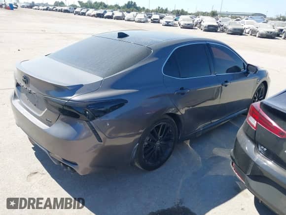 2021 Toyota Camry XSE with VIN 4T1K61AK7MU523281, listed as a IAAI auction lot 43469645 with 81,876 mi miles and . Bid and sale history available at DreamBid. Image 4.