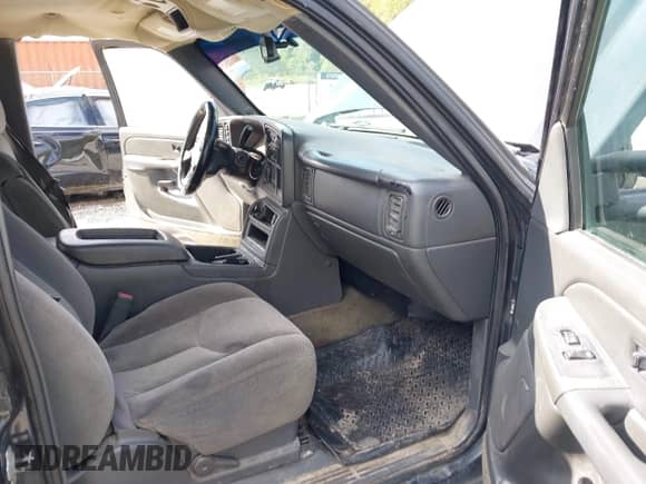 2005 Chevrolet Silverado 1500HD LS с VIN 1GCGK13U85F843588, выставлен на аукционе IAAI как лот 43285345 с пробегом 254 654 миль миль и . История ставок и продаж доступна на DreamBid. Изображение 5.