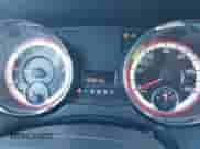 2014 Dodge Grand Caravan SE z VIN 2C4RDGBG2ER106719, wystawiony jako IAAI lot #43560873 z przebiegiem 183 833 mil mil oraz . Historia ofert i sprzedaży dostępna na DreamBid. Obrazek 7.