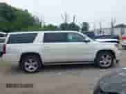 2015 Chevrolet Suburban LT с VIN 1GNSKJKC1FR120160, выставлен на аукционе IAAI как лот 42919881 с пробегом 203 172 миль миль и . История ставок и продаж доступна на DreamBid. Изображение 13.