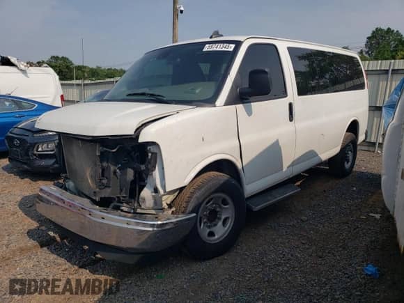 2019 Chevrolet Express Passenger LT с VIN 1GAZGMFP7K1291732, выставлен на аукционе Copart как лот 59741345 с пробегом 155 975 миль миль и Списание • Salvage title. История ставок и продаж доступна на DreamBid. Изображение 1.
