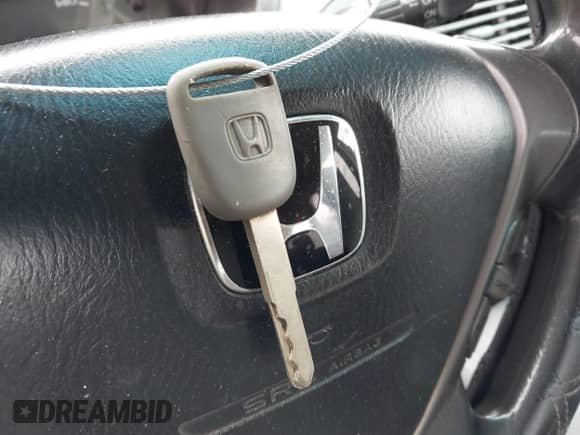 2005 Honda Pilot LX с VIN 2HKYF18185H537987, выставлен на аукционе IAAI как лот 42739062 с пробегом 324 601 миль миль и . История ставок и продаж доступна на DreamBid. Изображение 11.