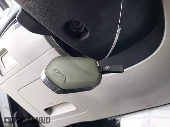 2024 Kia Sorento SX z VIN 5XYRK4JF1RG274536, wystawiony jako IAAI lot #41065514 z przebiegiem 4 488 mil mil oraz . Historia ofert i sprzedaży dostępna na DreamBid. Obrazek 11.