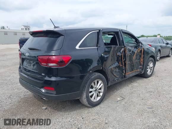 2019 Kia Sorento LX с VIN 5XYPGDA38KG566219, выставлен на аукционе IAAI как лот 42434504 с пробегом 107 522 миль миль и . История ставок и продаж доступна на DreamBid. Изображение 4.