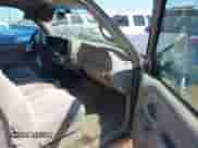 1999 Chevrolet Silverado 1500 с VIN 1GCEC19R6XR107550, выставлен на аукционе IAAI как лот 42714657 с пробегом 160 756 миль миль и . История ставок и продаж доступна на DreamBid. Изображение 5.