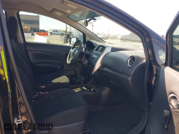 2016 Nissan Note S with VIN 3N1CE2CP4GL385002, listed as a IAAI auction lot 43130160 with 206,061 mi miles and . Bid and sale history available at DreamBid. Image 5.