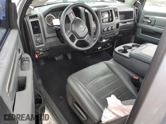 2017 Ram 1500 Express z VIN 3C6JR6AG3HG604889, wystawiony jako Copart lot #54001145 z przebiegiem 74 609 mil mil oraz Szkoda całkowita • Salvage title. Historia ofert i sprzedaży dostępna na DreamBid. Obrazek 8.