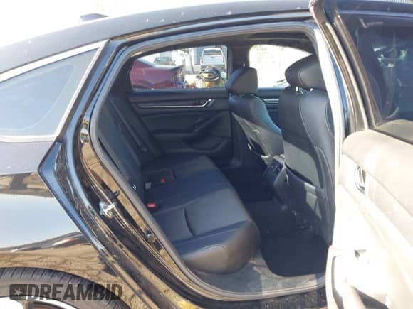 2019 Honda Accord Sport with VIN 1HGCV2E34KA007724, listed as a IAAI auction lot 43461286 with 134,155 mi miles and . Bid and sale history available at DreamBid. Image 8.