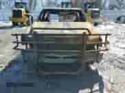 2002 Chevrolet Silverado 2500HD LS z VIN 1GCHK23G62F146890, wystawiony jako Copart lot #48225525 z przebiegiem Nie podano mil oraz Nie do naprawy • Non repairable. Historia ofert i sprzedaży dostępna na DreamBid. Obrazek 5.