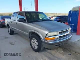 2002 Chevrolet S-10 LS с VIN 1GCDT13W52K116400, выставлен на аукционе IAAI как лот 41954055 с пробегом 176 972 миль миль и . История ставок и продаж доступна на DreamBid. Изображение 1.