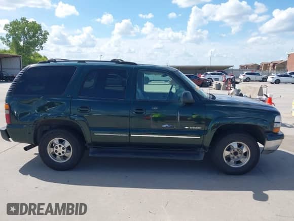 2002 Chevrolet Tahoe LT с VIN 1GNEC13Z42J343170, выставлен на аукционе IAAI как лот 42595305 с пробегом 383 405 миль миль и . История ставок и продаж доступна на DreamBid. Изображение 13.