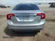 2013 Volvo S60 T5 Premier с VIN YV1612FS4D2202047, выставлен на аукционе Copart как лот 70531325 с пробегом 125 776 миль миль и Списание • Salvage title. История ставок и продаж доступна на DreamBid. Изображение 6.