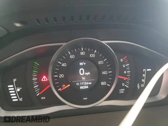 2014 Volvo S60 T5 с VIN YV1612FS5E2297803, выставлен на аукционе Copart как лот 71890265 с пробегом 66 294 миль миль и Списание • Salvage title. История ставок и продаж доступна на DreamBid. Изображение 9.