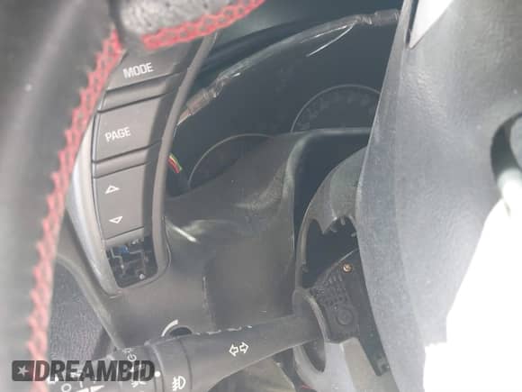 2006 Chevrolet Corvette Z06 с VIN 1G1YY26E565122108, выставлен на аукционе IAAI как лот 41718802 с пробегом Не указан миль и . История ставок и продаж доступна на DreamBid. Изображение 7.