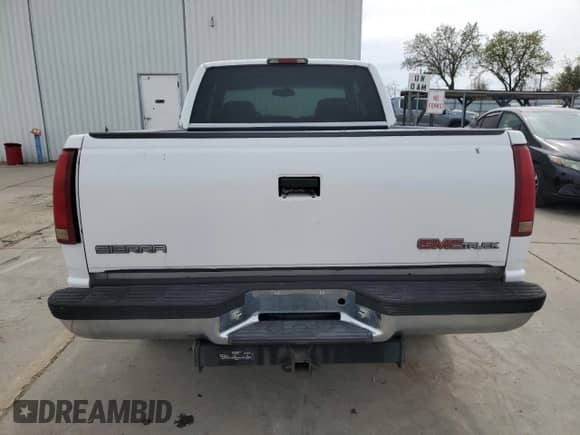 1997 GMC Sierra 1500 z VIN 2GTEC19R4V1531248, wystawiony jako Copart lot #48928755 z przebiegiem 172 164 mil mil oraz Szkoda całkowita • Salvage title. Historia ofert i sprzedaży dostępna na DreamBid. Obrazek 6.