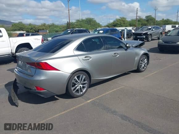 2020 Lexus IS 300 с VIN JTHAA1D27L5103490, выставлен на аукционе IAAI как лот 41080008 с пробегом 41 104 миль миль и . История ставок и продаж доступна на DreamBid. Изображение 4.