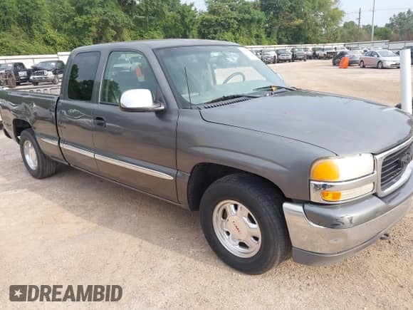 2000 GMC Sierra 1500 SLE with VIN 1GTEC19V0YZ215029, listed as a IAAI auction lot 42897673 with 276,882 mi miles and . Bid and sale history available at DreamBid. Image 1.