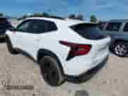 2025 Chevrolet Trax ACTIV с VIN KL77LKEP9SC210618, выставлен на аукционе IAAI как лот 43163539 с пробегом 8 293 миль миль и . История ставок и продаж доступна на DreamBid. Изображение 3.