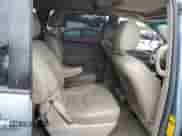 2010 Toyota Sienna XLE с VIN 5TDDK4CC7AS028689, выставлен на аукционе Copart как лот 67432025 с пробегом 136 915 миль миль и Списание • Salvage title. История ставок и продаж доступна на DreamBid. Изображение 10.
