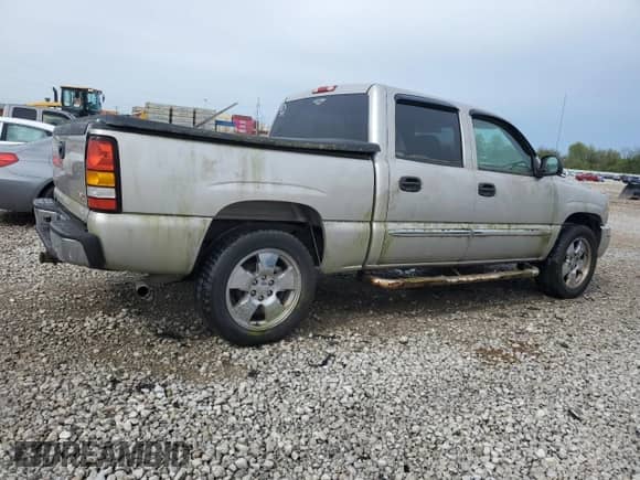 2007 GMC Sierra 1500 SLE1 with VIN 2GTEC13Z571129590, listed as a Copart auction lot 54854525 with 126,314 mi miles and Clean title. Bid and sale history available at DreamBid. Image 3.