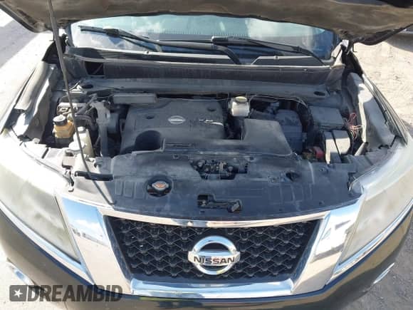 2013 Nissan Pathfinder SL with VIN 5N1AR2MM8DC613714, listed as a IAAI auction lot 43324886 with 191,413 mi miles and . Bid and sale history available at DreamBid. Image 10.