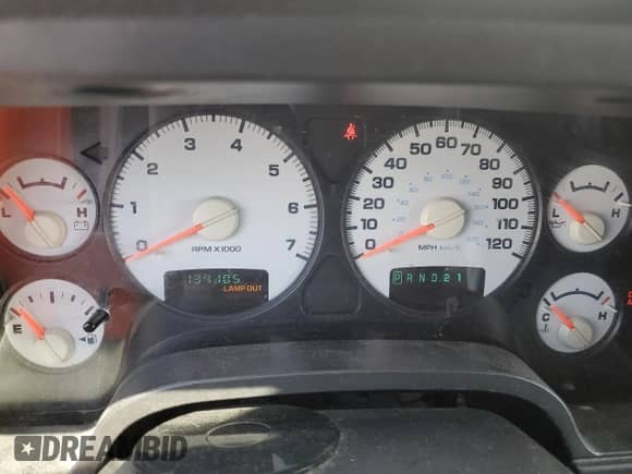 2005 Dodge 1500 SLT with VIN 1D7HU18N85S282290, listed as a Copart auction lot 56008055 with 139,105 mi miles and Salvage title. Bid and sale history available at DreamBid. Image 9.