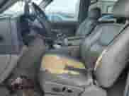 2003 Chevrolet Suburban LT с VIN 3GNGK26G53G153327, выставлен на аукционе Copart как лот 66840735 с пробегом Не указан миль и Списание • Salvage title. История ставок и продаж доступна на DreamBid. Изображение 7.
