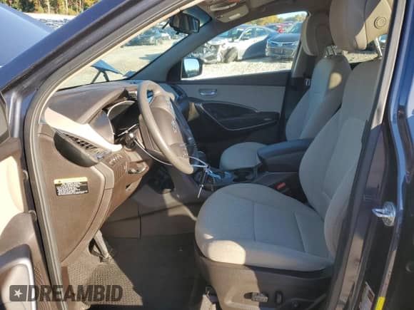 2017 Hyundai Santa Fe 2.4L with VIN 5NMZUDLB0HH033303, listed as a Copart auction lot 86860325 with 55,047 mi miles and Salvage title. Bid and sale history available at DreamBid. Image 7.