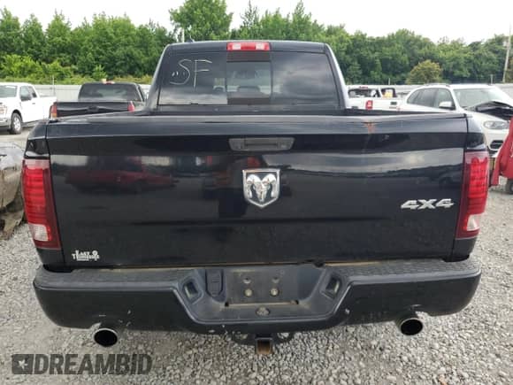 2014 Ram 1500 Sport z VIN 1C6RR7HT4ES175696, wystawiony jako Copart lot #58029595 z przebiegiem 244 419 mil mil oraz Czysty tytuł • Clean title. Historia ofert i sprzedaży dostępna na DreamBid. Obrazek 6.