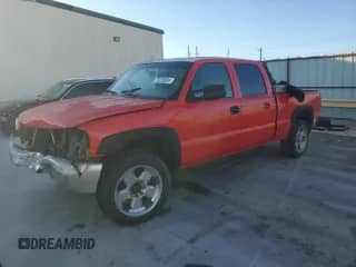 2002 Chevrolet Silverado 1500HD LS с VIN 1GCGC13UX2F138607, выставлен на аукционе Copart как лот 73236024 с пробегом 279 112 миль миль и Списание • Salvage title. История ставок и продаж доступна на DreamBid. Изображение 1.