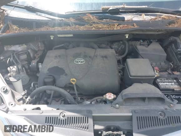 2017 Toyota Sienna XLE with VIN 5TDDZ3DC4HS151106, listed as a IAAI auction lot 42675262 with 39,024 mi miles and . Bid and sale history available at DreamBid. Image 10.
