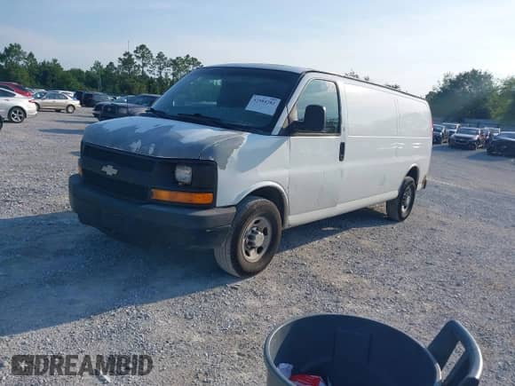 2013 Chevrolet Express Cargo с VIN 1GCZGUCG0D1112297, выставлен на аукционе IAAI как лот 42584282 с пробегом 367 330 миль миль и . История ставок и продаж доступна на DreamBid. Изображение 2.