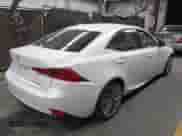 2018 Lexus IS 300 z VIN JTHC81D20J5029198, wystawiony jako IAAI lot #43412065 z przebiegiem 51 478 mil mil oraz . Historia ofert i sprzedaży dostępna na DreamBid. Obrazek 4.