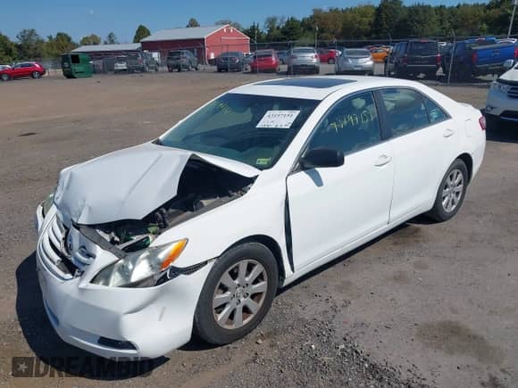 2008 Toyota Camry XLE with VIN 4T1BE46K18U777605, listed as a IAAI auction lot 43197151 with 179,364 mi miles and . Bid and sale history available at DreamBid. Image 17.