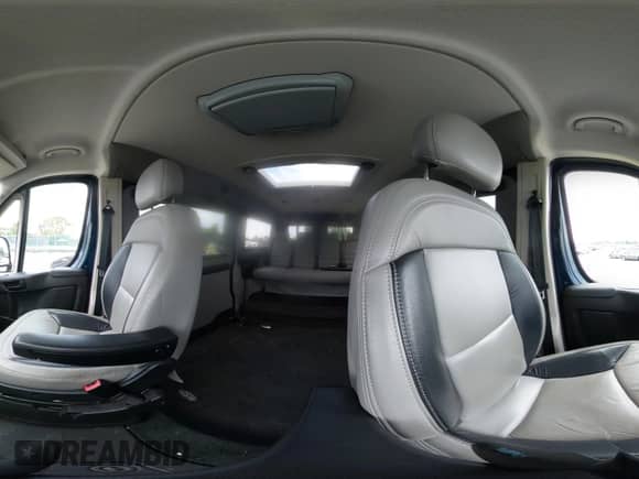 2021 Ram ProMaster Cargo с VIN 3C6LRVAG4ME584158, выставлен на аукционе IAAI как лот 41916644 с пробегом 47 622 миль миль и . История ставок и продаж доступна на DreamBid. Изображение 22.