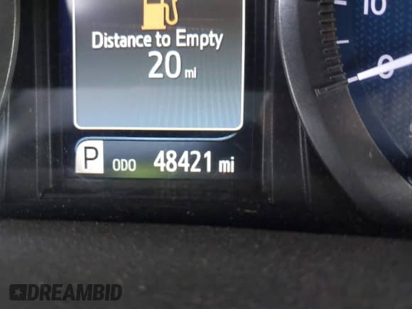 2020 Toyota Sienna XLE z VIN 5TDDZ3DC5LS232348, wystawiony jako IAAI lot #43335348 z przebiegiem 48 421 mil mil oraz . Historia ofert i sprzedaży dostępna na DreamBid. Obrazek 16.