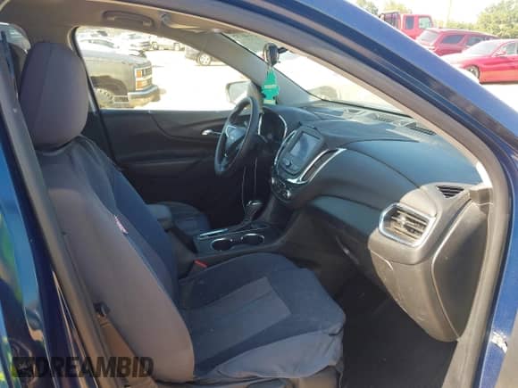 2021 Chevrolet Equinox LT z VIN 2GNAXUEV7M6100418, wystawiony jako IAAI lot #43140795 z przebiegiem 102 996 mil mil oraz . Historia ofert i sprzedaży dostępna na DreamBid. Obrazek 5.