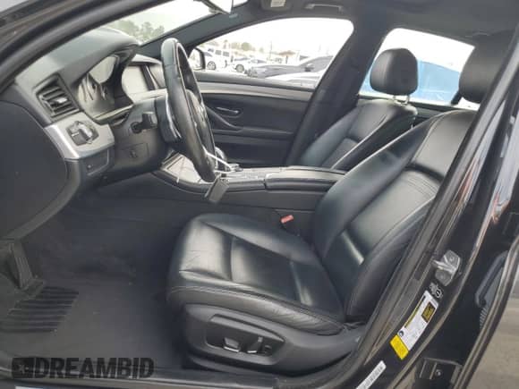 2015 BMW 5 Series 535i с VIN WBA5B1C51FD921526, выставлен на аукционе Copart как лот 69629085 с пробегом 118 416 миль миль и Списание • Salvage title. История ставок и продаж доступна на DreamBid. Изображение 7.