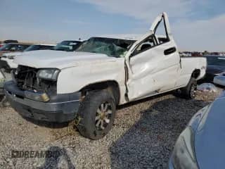 2006 Chevrolet Silverado 1500 Work Truck с VIN 1GCEK19T56E106961, выставлен на аукционе Copart как лот 71027434 с пробегом 256 972 миль миль и На запчасти • Non repairable. История ставок и продаж доступна на DreamBid. Изображение 1.