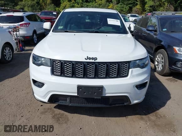 2019 Jeep Grand Cherokee Altitude with VIN 1C4RJFAG4KC526829, listed as a IAAI auction lot 43219708 with 79,729 mi miles and . Bid and sale history available at DreamBid. Image 6.