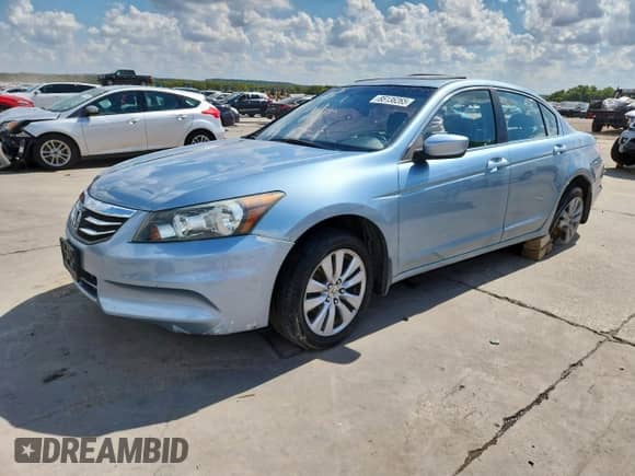 2011 Honda Accord EX-L z VIN 1HGCP2F89BA039833, wystawiony jako Copart lot #85136265 z przebiegiem Nie podano mil oraz Szkoda całkowita • Salvage title. Historia ofert i sprzedaży dostępna na DreamBid. Obrazek 1.