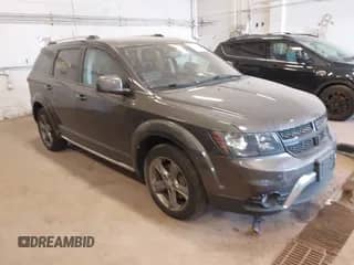 2016 Dodge Journey Crossroad Plus с VIN 3C4PDDGG0GT144237, выставлен на аукционе IAAI как лот 42706228 с пробегом Не указан миль и . История ставок и продаж доступна на DreamBid. Изображение 1.