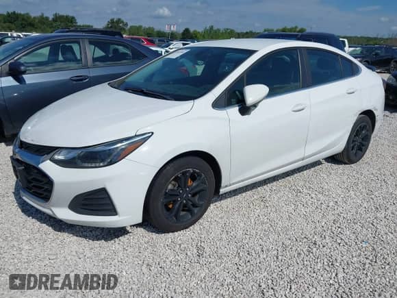 2019 Chevrolet Cruze LT с VIN 1G1BE5SM4K7124203, выставлен на аукционе IAAI как лот 43053005 с пробегом 152 253 миль миль и . История ставок и продаж доступна на DreamBid. Изображение 17.