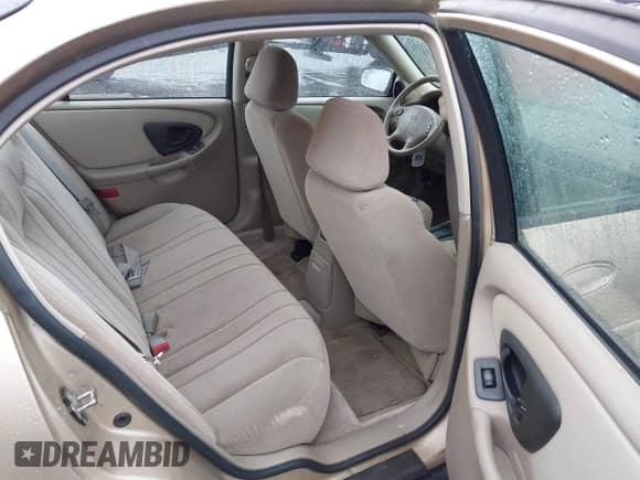 2005 Chevrolet Malibu Classic z VIN 1G1ND52F45M166541, wystawiony jako IAAI lot #41402612 z przebiegiem 89 849 mil mil oraz . Historia ofert i sprzedaży dostępna na DreamBid. Obrazek 8.