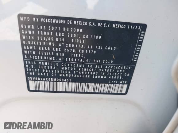 2024 Volkswagen Tiguan SE R-Line Black с VIN 3VV8B7AX6RM058451, выставлен на аукционе IAAI как лот 42562255 с пробегом 14 890 миль миль и . История ставок и продаж доступна на DreamBid. Изображение 9.