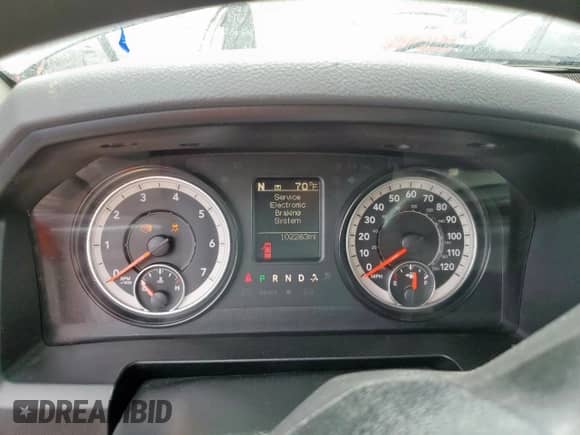2020 Ram 1500 SLT z VIN 1C6RR6TTXLS102542, wystawiony jako Copart lot #62122005 z przebiegiem 102 283 mil mil oraz Szkoda całkowita • Salvage title. Historia ofert i sprzedaży dostępna na DreamBid. Obrazek 9.