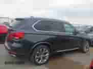 2018 BMW X5 xDrive35i z VIN 5UXKR0C5XJL073705, wystawiony jako IAAI lot #42027794 z przebiegiem 54 522 mil mil oraz . Historia ofert i sprzedaży dostępna na DreamBid. Obrazek 12.